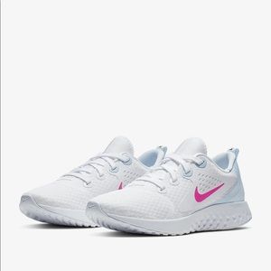 Women’s Nike Legend React